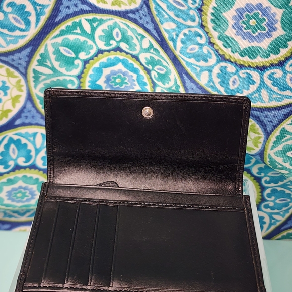 Coach Black Signature Tri-fold Wallet - Picture 7 of 9